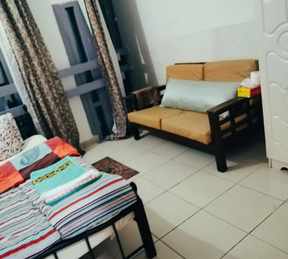 Homestay The Family Nest Apartment Abu Dhabi